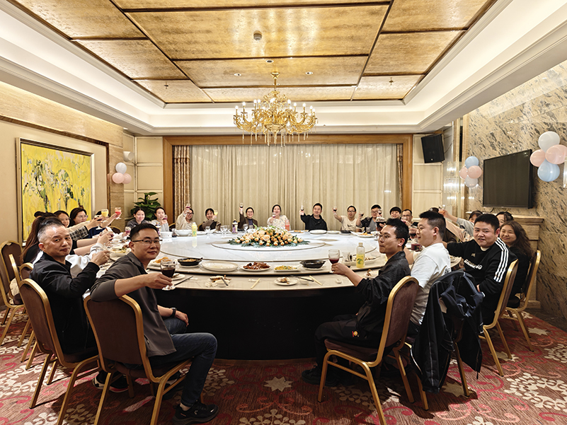 AG8亚洲游戏集团开展2026年 “三八” 女神节庆；疃